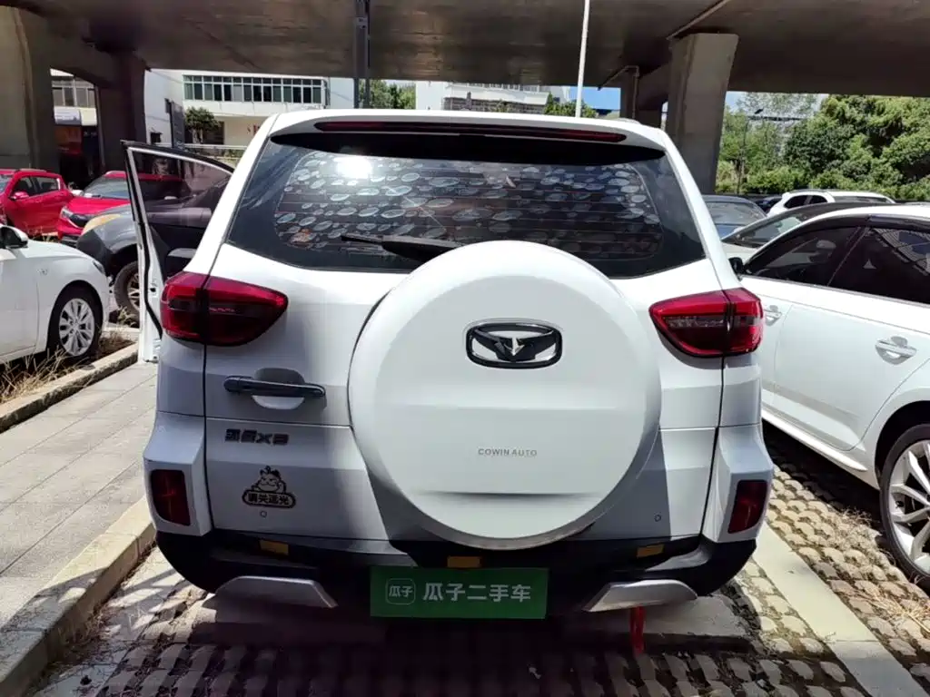 Cowin Kaiyi X3 2016 2016 1.6L CVT Enthusiast Edition