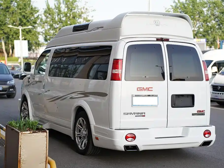 GMC Savana 2016 2015 5.3L G600S 4WD Elegance Edition