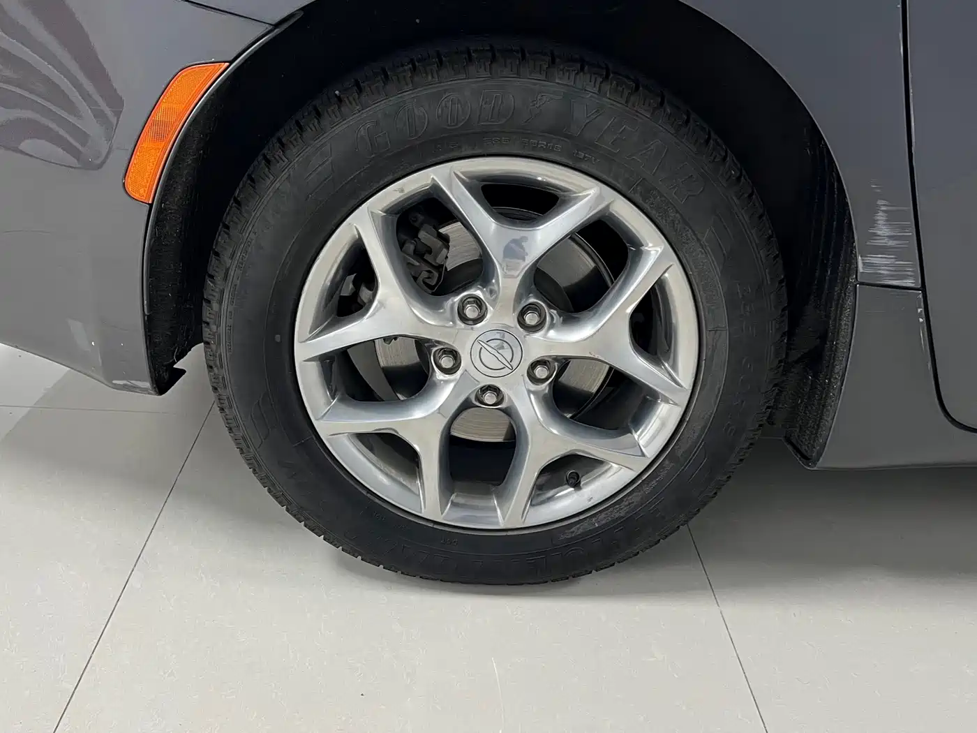 Chrysler Pacifica 2019 2017 3.6L Premium Edition