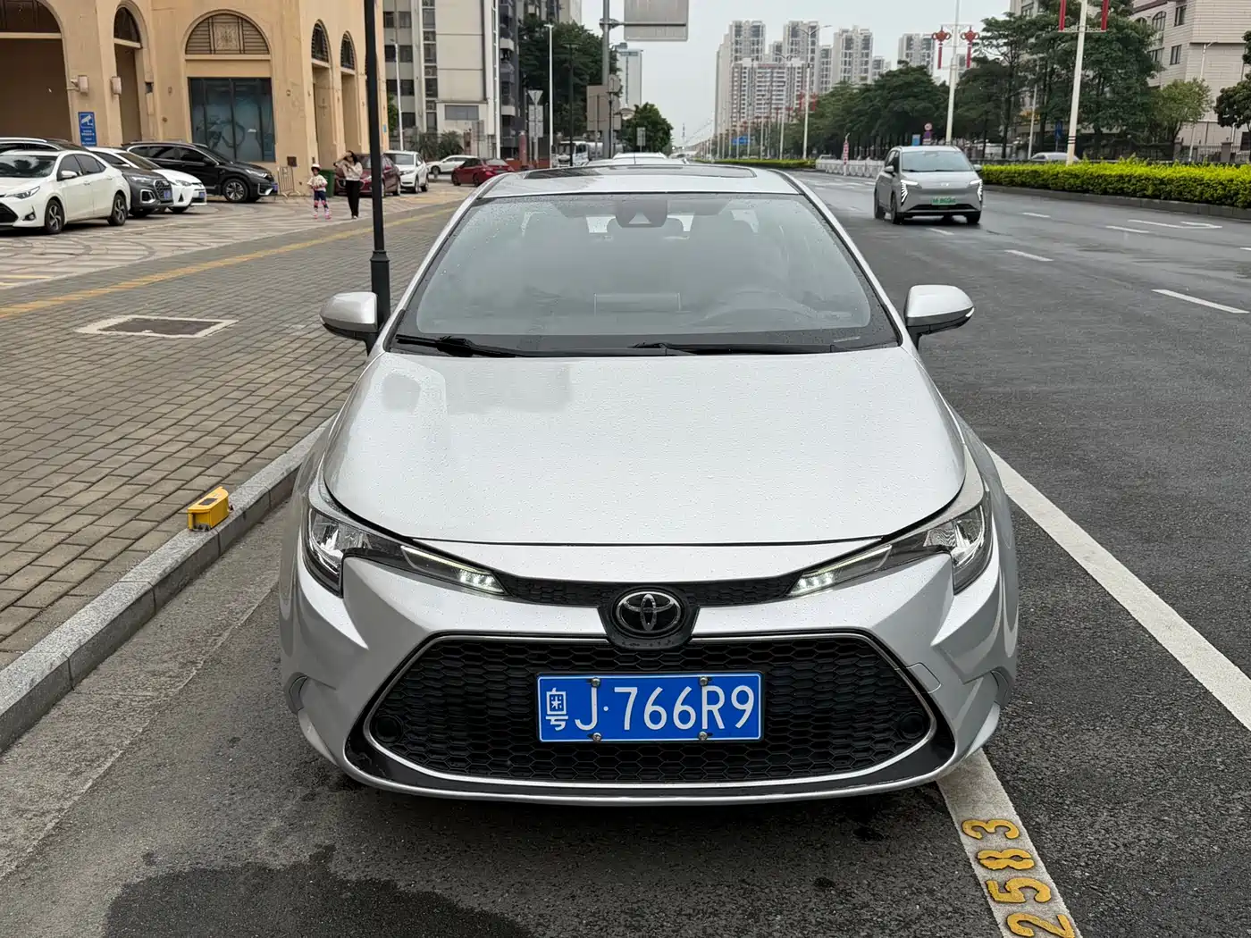 Toyota Levin 2021 185T CVT Luxury Edition фото 2