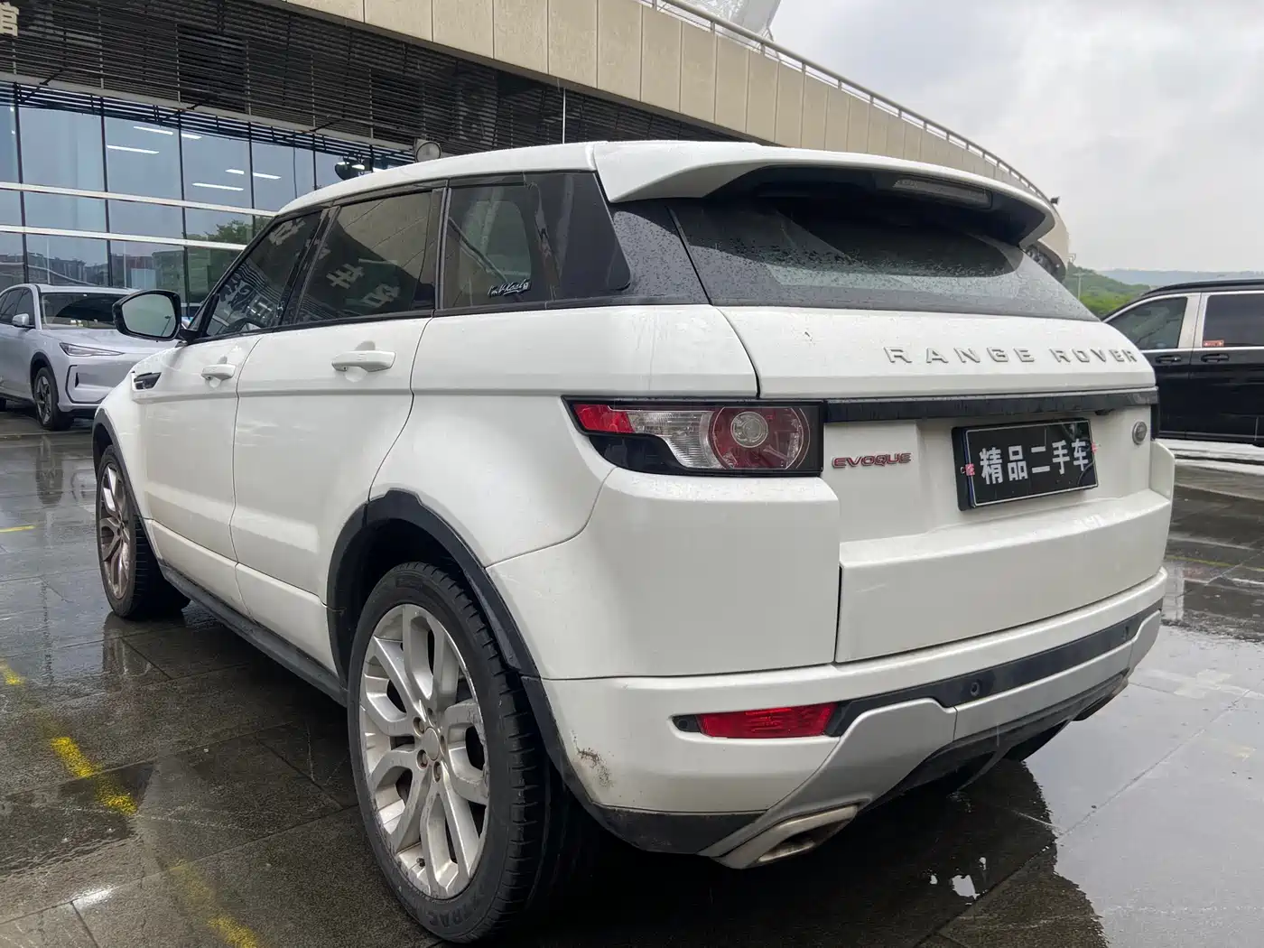 Land Rover Range Rover Evoque (Import) 2014 2.0T 5-door Brilliance Sport фото 4