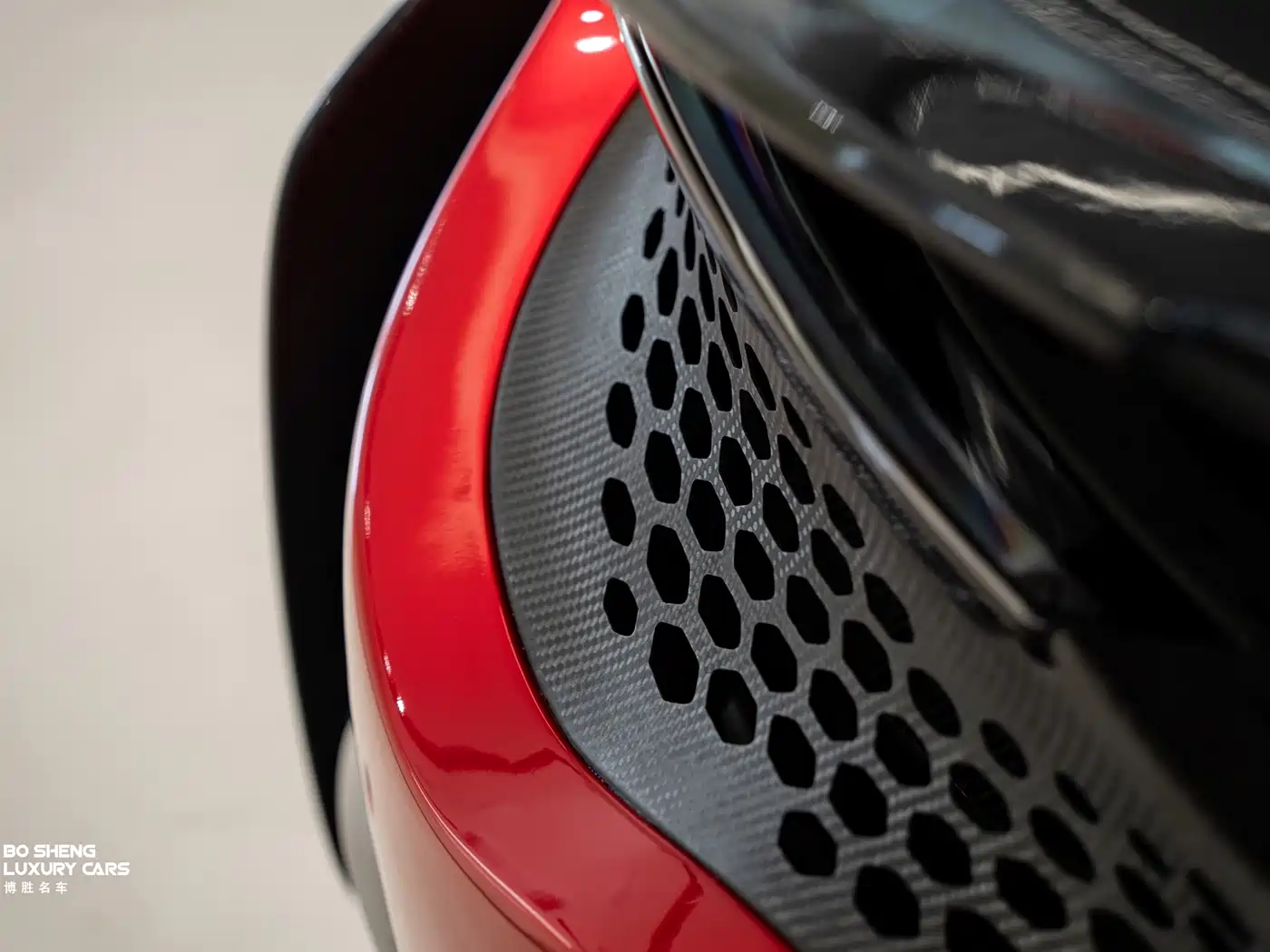 McLaren 720S 2019 4.0T Coupe фото 48