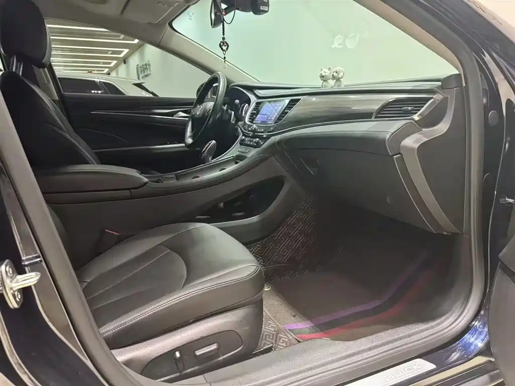 Buick LaCrosse 2022 652T Luxury фото 14
