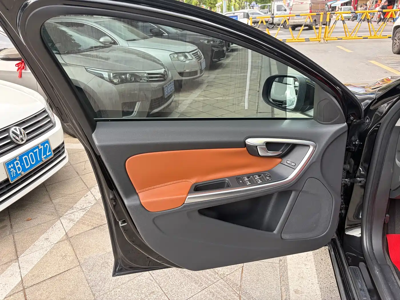 Photo 12 - Volvo S60