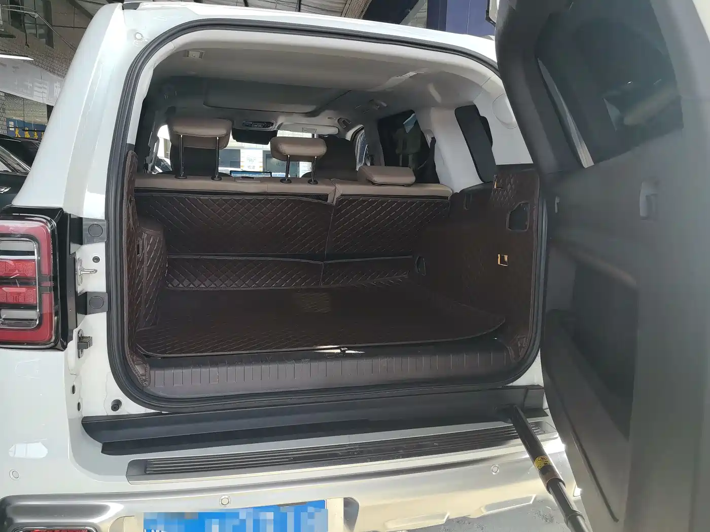 BAIC ORV Beijing Off-Road BJ60 2022 Model 2.0T 11th Edition 5-Seater фото 15