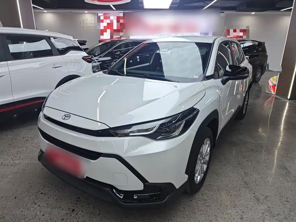 Toyota Frontlander 2026 2.0L CVT Comfort Edition фото 2