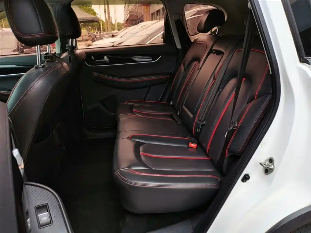 Dongfeng Fengxing Jingyi X5 2019 2017 Joy Series 1.6L CVT Luxury