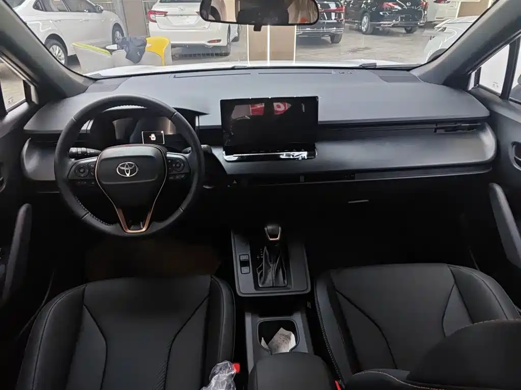 Toyota Frontlander 2026 2.0L CVT Comfort Edition фото 16