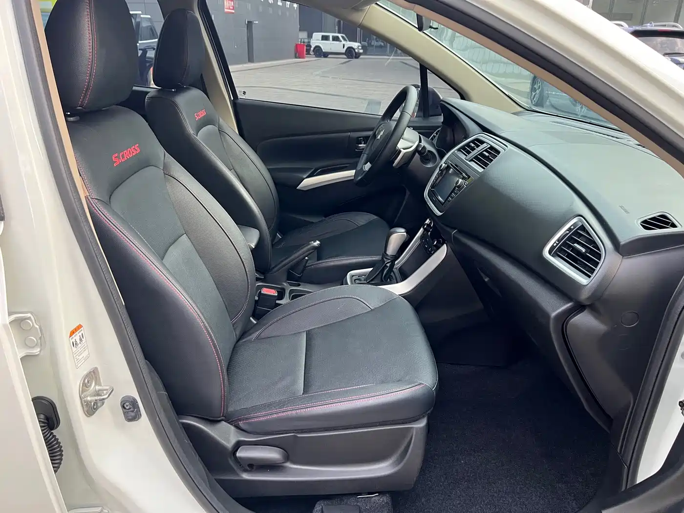 Suzuki SX4 S-Cross 2015 2015 1.4T Automatic AWD Premium