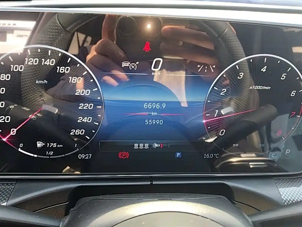 Mercedes-Benz C-Class 2023 Facelift C 260 L Sport Edition фото 12