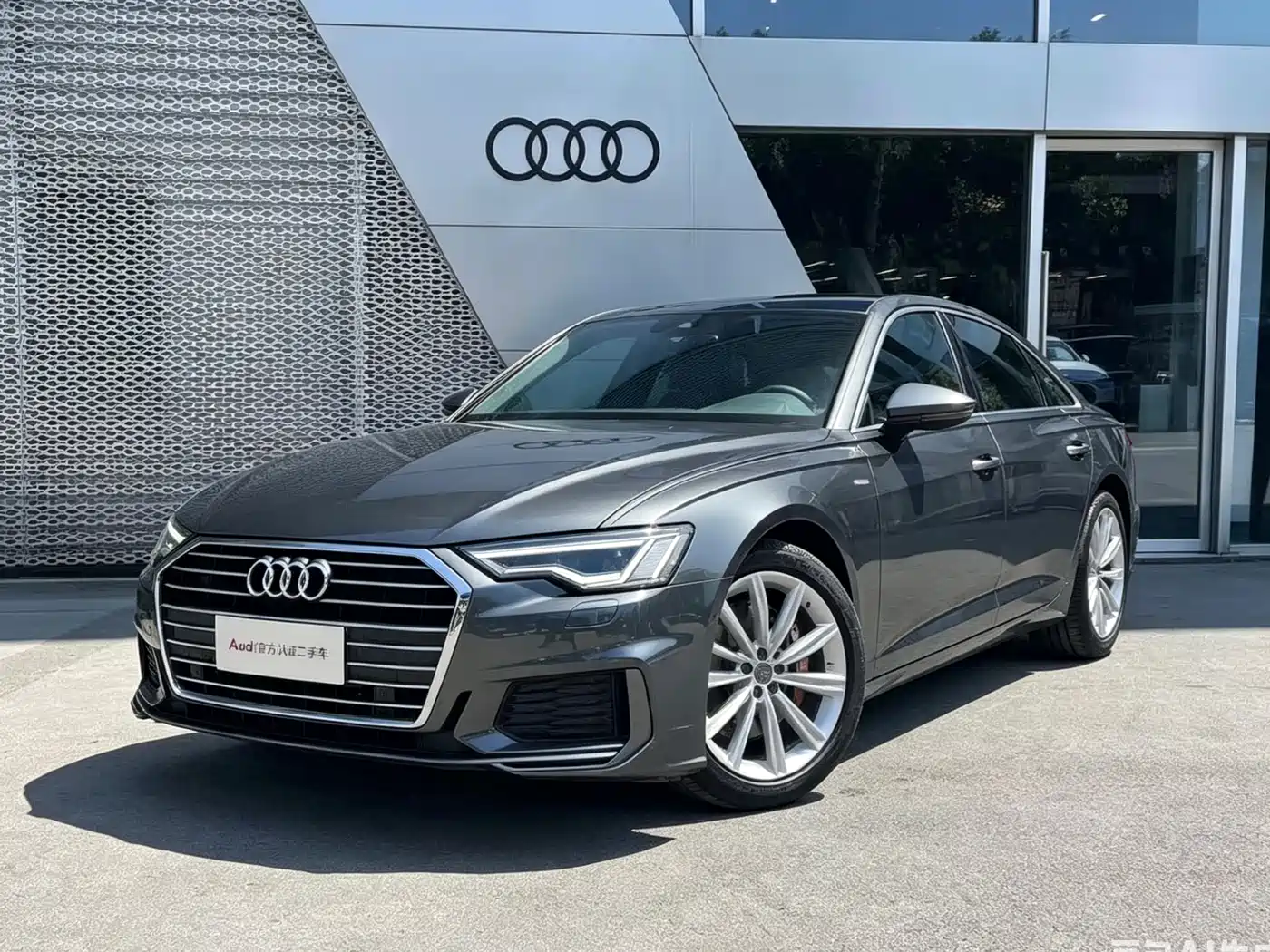 Audi A6L 2022 45 TFSI Premium Dynamic