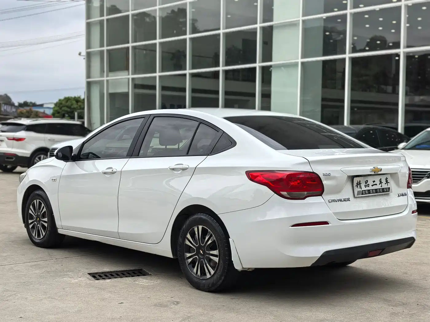 Chevrolet Cavalier 2018 320 Auto Enjoy Sunroof Edition фото 6