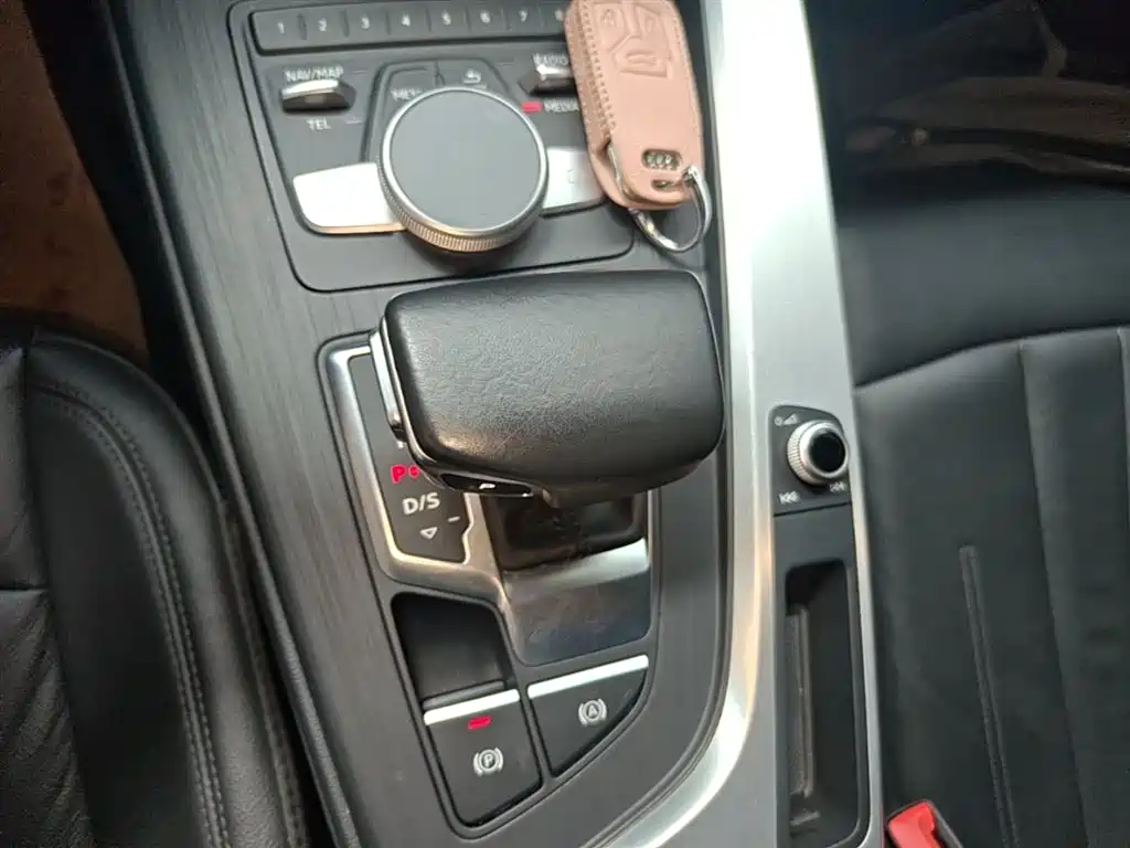 Audi A4L 2019 40 TFSI Fashion (China VI) фото 14