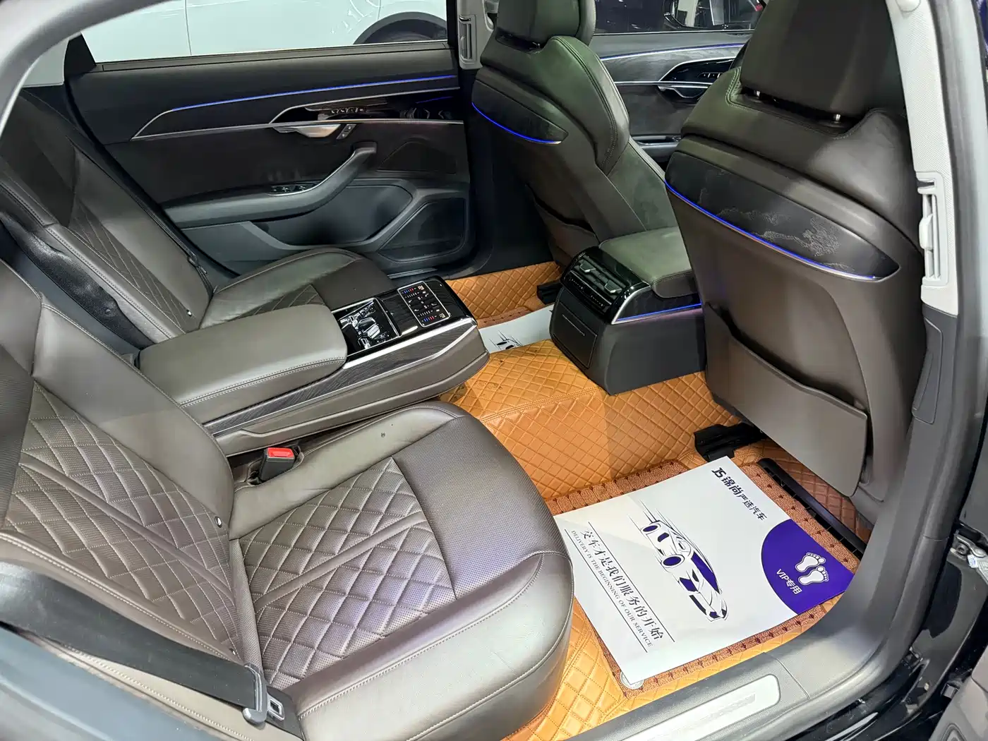Audi A8 2021 A8L 50 TFSI quattro Comfort фото 12