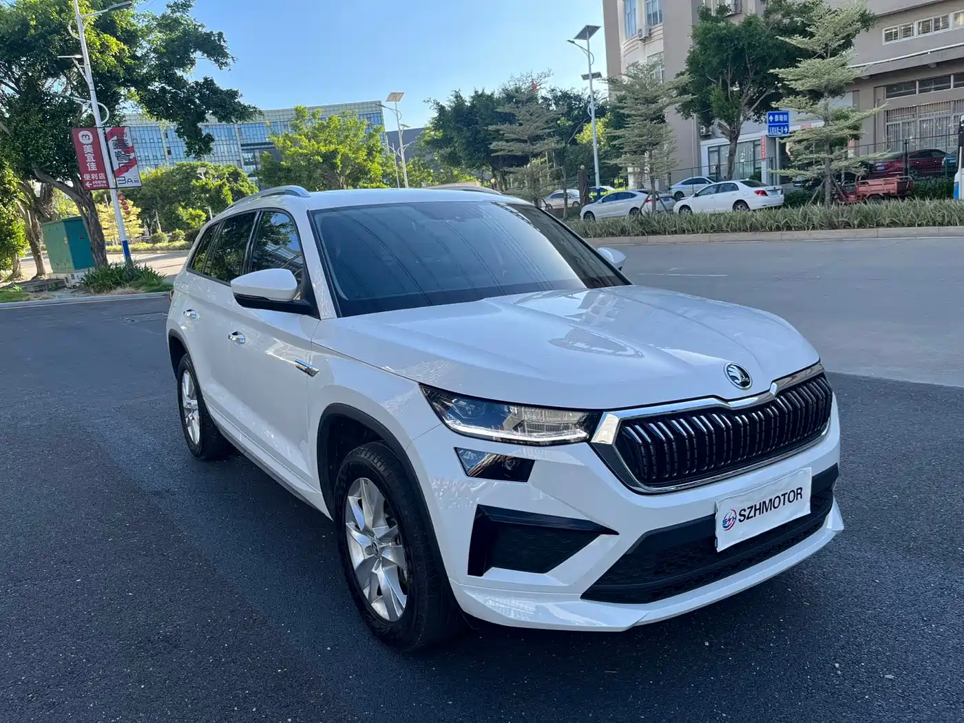 Škoda Kodiaq 2024 TSI330 5-Seat Front-Wheel Drive Power Edition фото 3