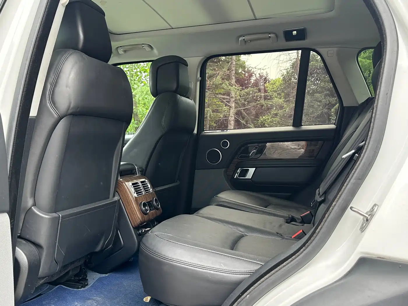 Land Rover Range Rover 2018 3.0 SC V6 Vogue Heritage Edition фото 11