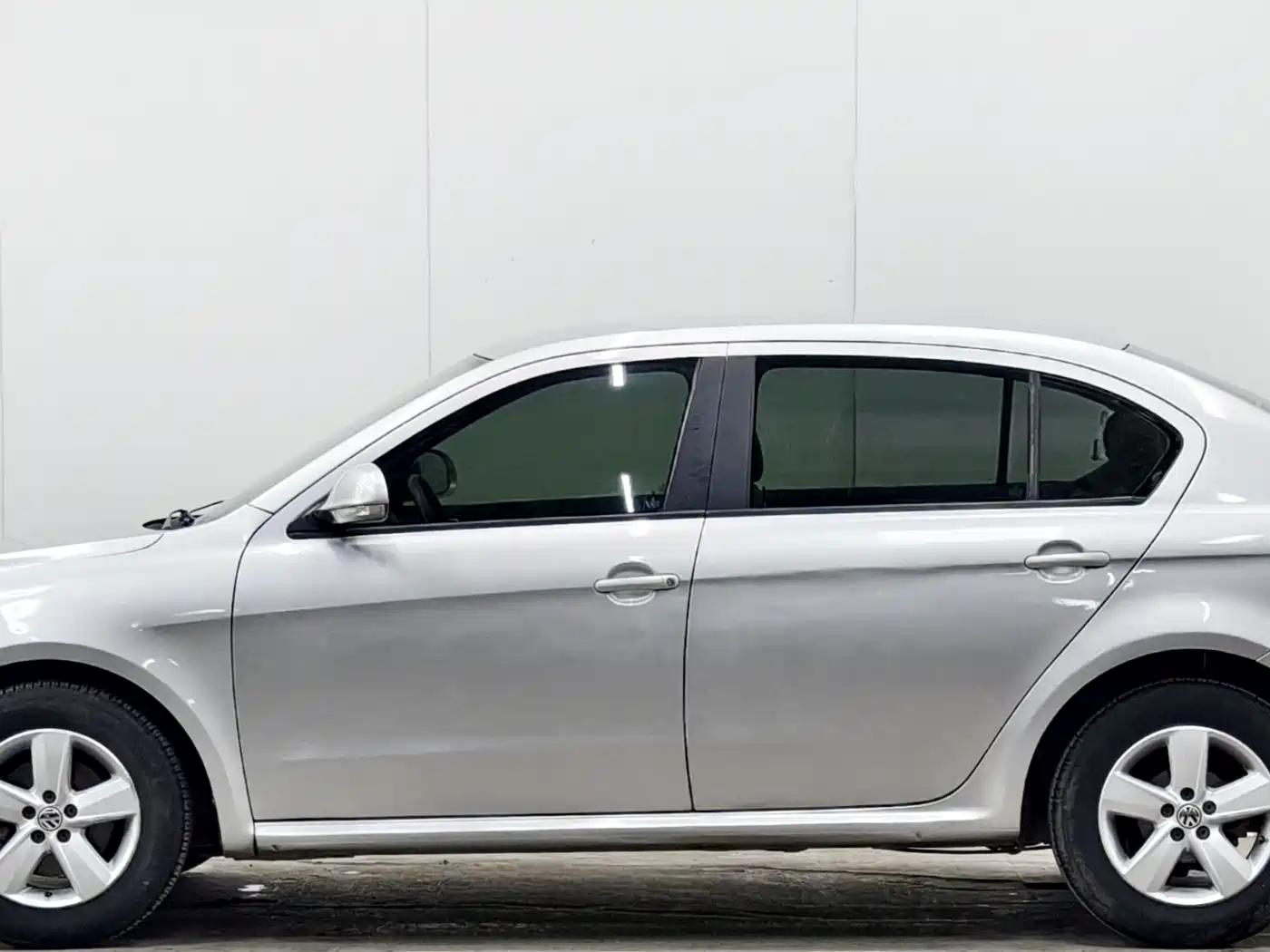 Volkswagen Lavida 2012 2011 1.6L Manual Leisure Edition