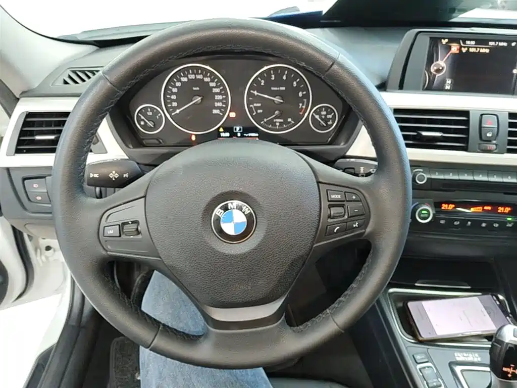BMW 3 Series 2015 320Li Super Joy Fashion фото 11