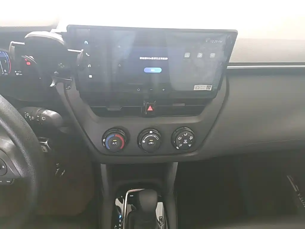 Toyota Corolla Cross 2025 2024 Model 2.0L Pioneer Edition