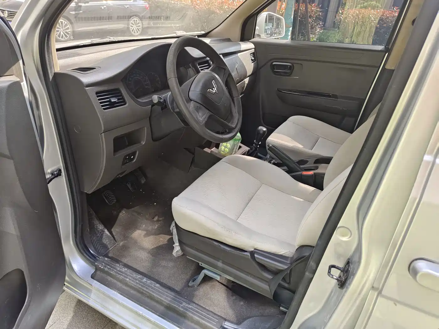 Wuling Motors Wuling Rongguang V 2020 2019 1.5L Standard China VI LAR