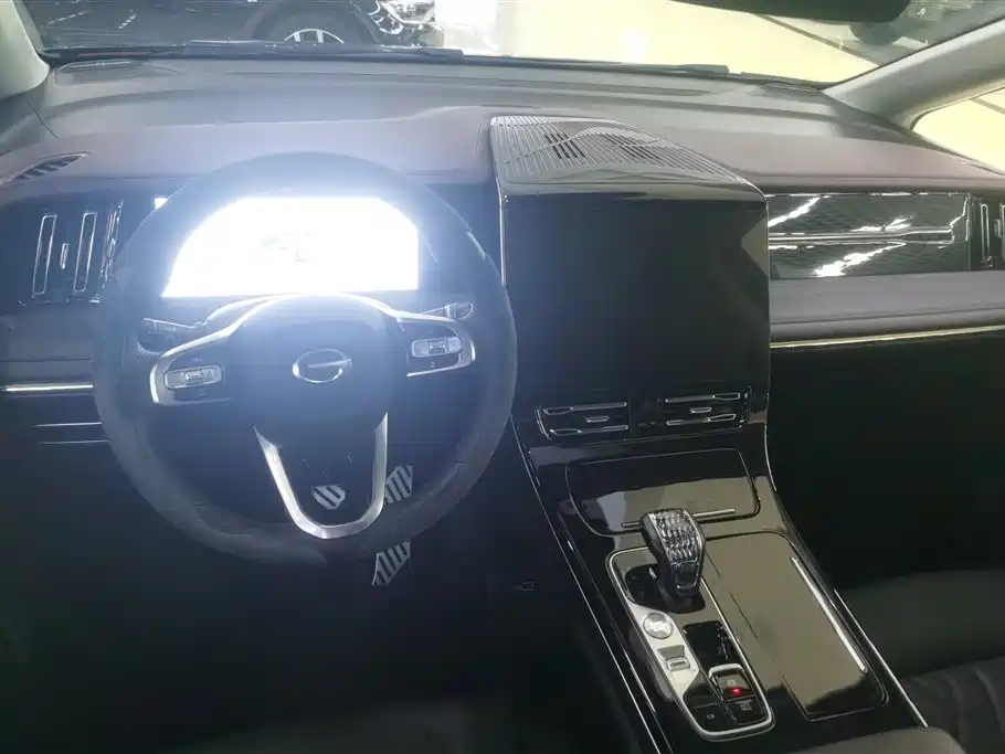 GAC Trumpchi Trumpchi M8 2024 Master Series 400T Ultimate Edition фото 12