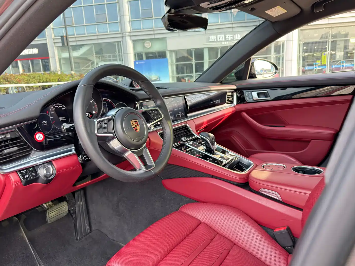 Porsche Panamera 2017 Panamera 4 Sport Turismo 3.0T фото 9
