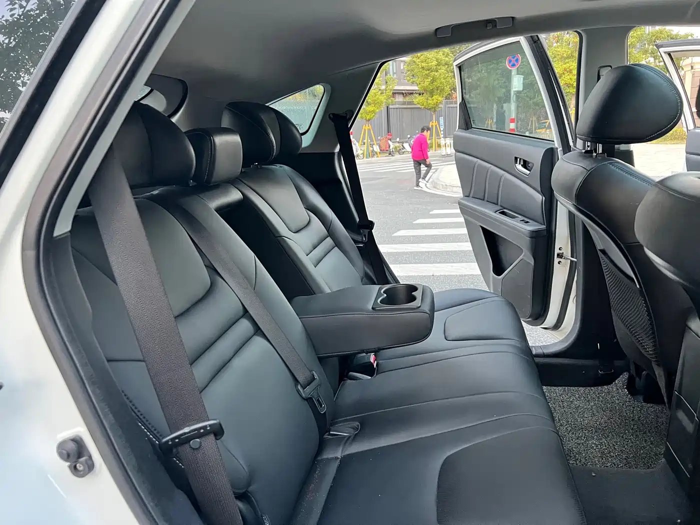Luxgen U6 SUV 2015 2015 1.8T Fashion Edition