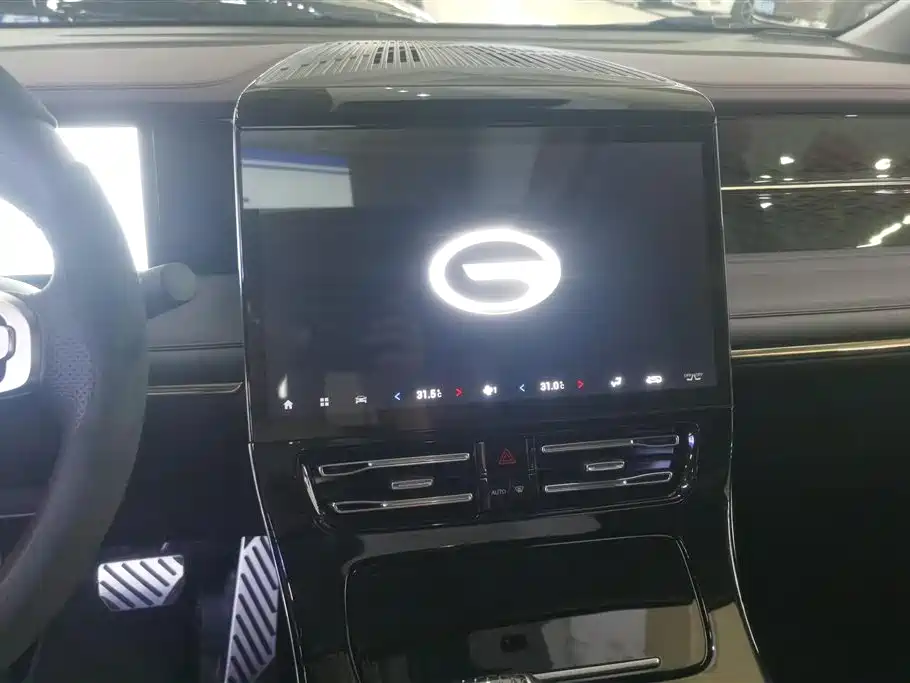 GAC Trumpchi Trumpchi M8 2024 Master Series 400T Ultimate Edition фото 13