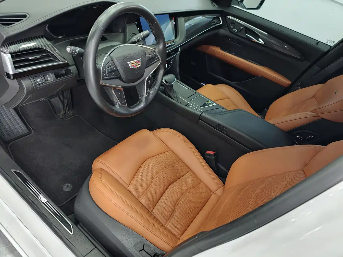 Photo 9 - Cadillac CT6