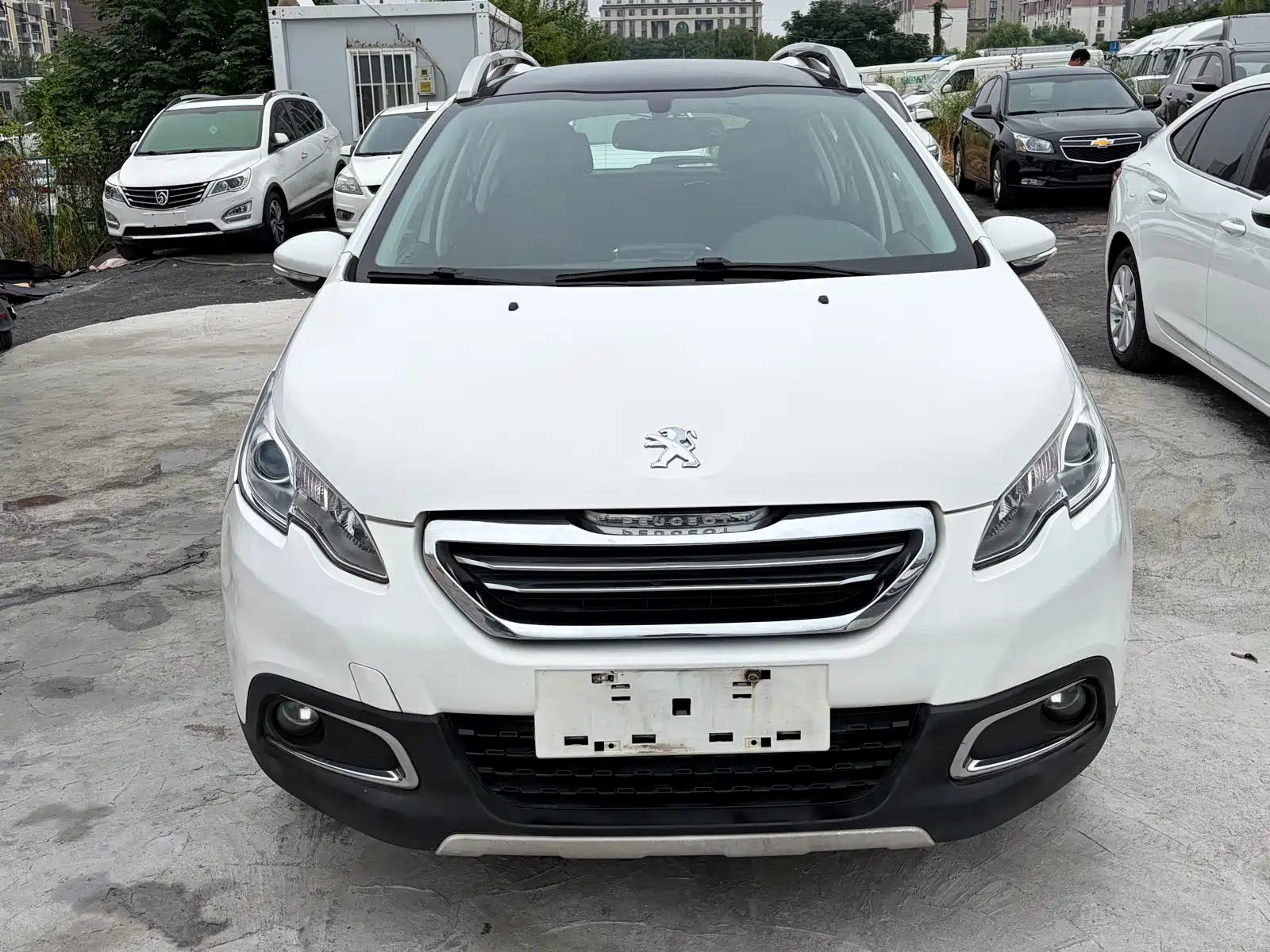 Photo 2 - Peugeot 2008