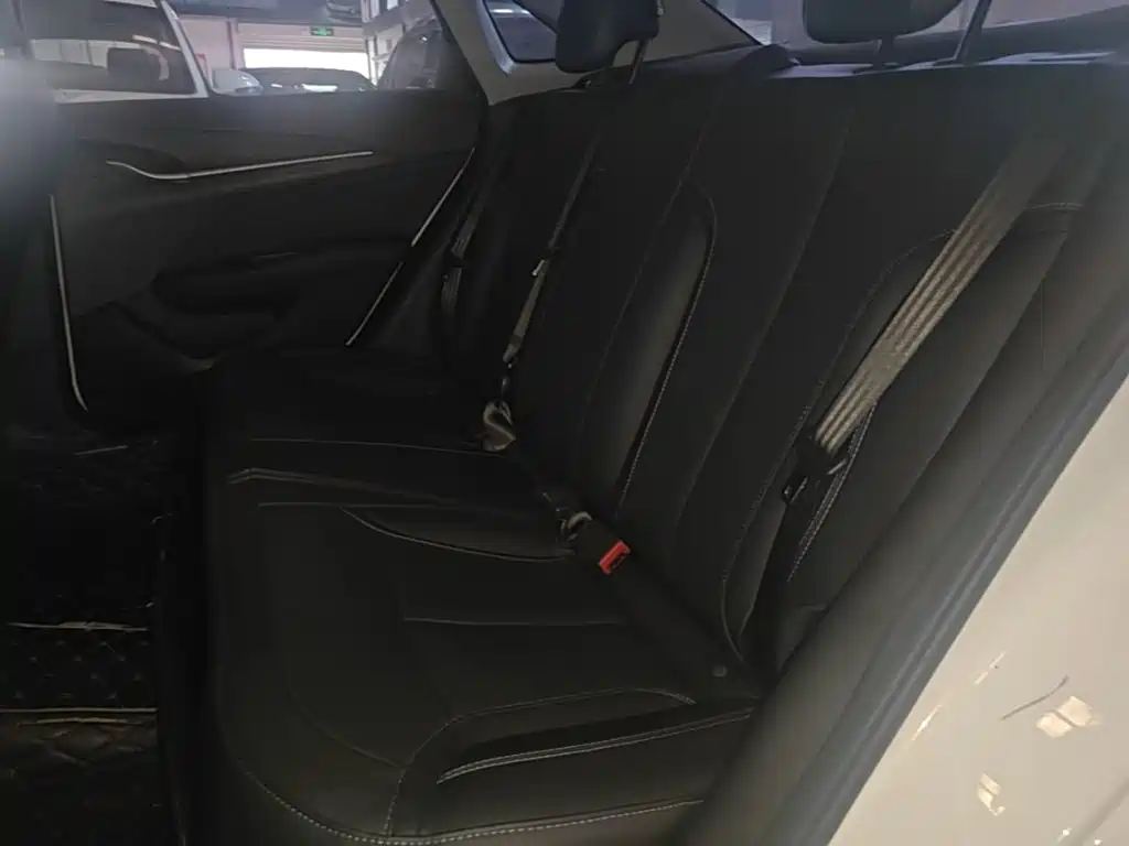 Фото 13 - Buick Excelle