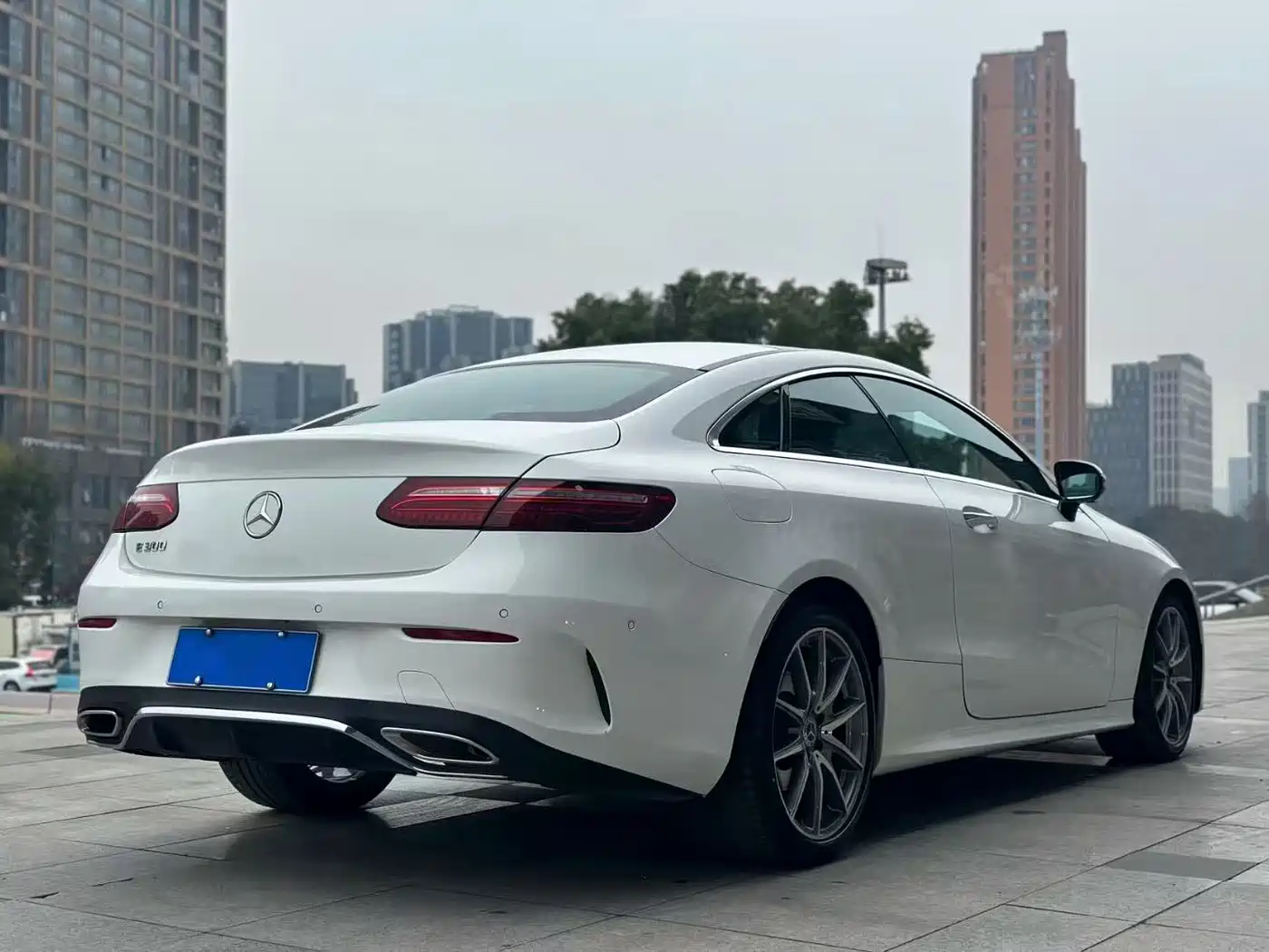 Mercedes-Benz E-Class (Import) 2021 Facelift E 300 Coupe фото 4
