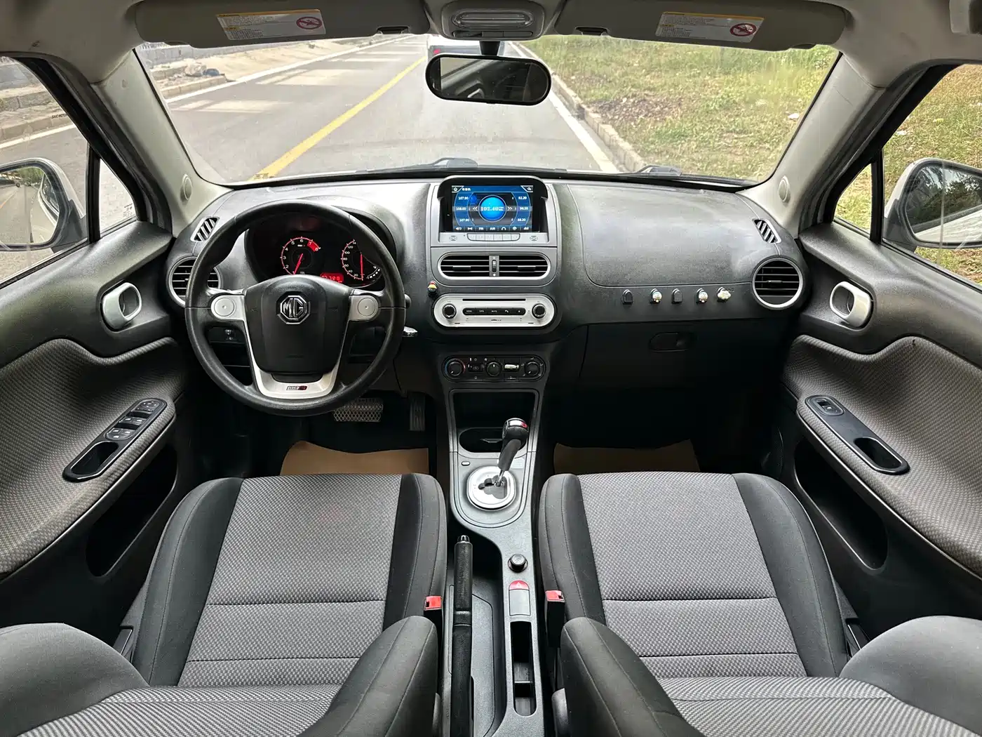 MG 3 2015 2014 1.3L AMT Comfort Edition