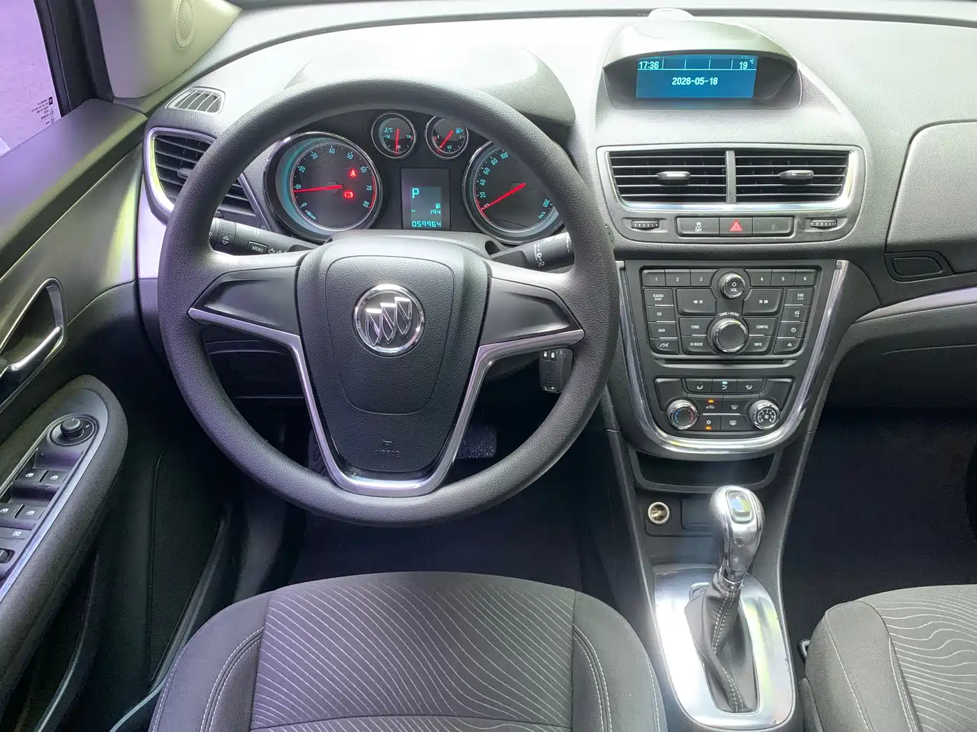 Buick Encore 2014 1.4T Automatic 2WD Urban Elite фото 13