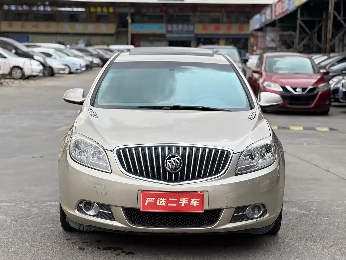 Buick Excelle 2013 GT 1.6L Automatic Fashion Edition фото 2