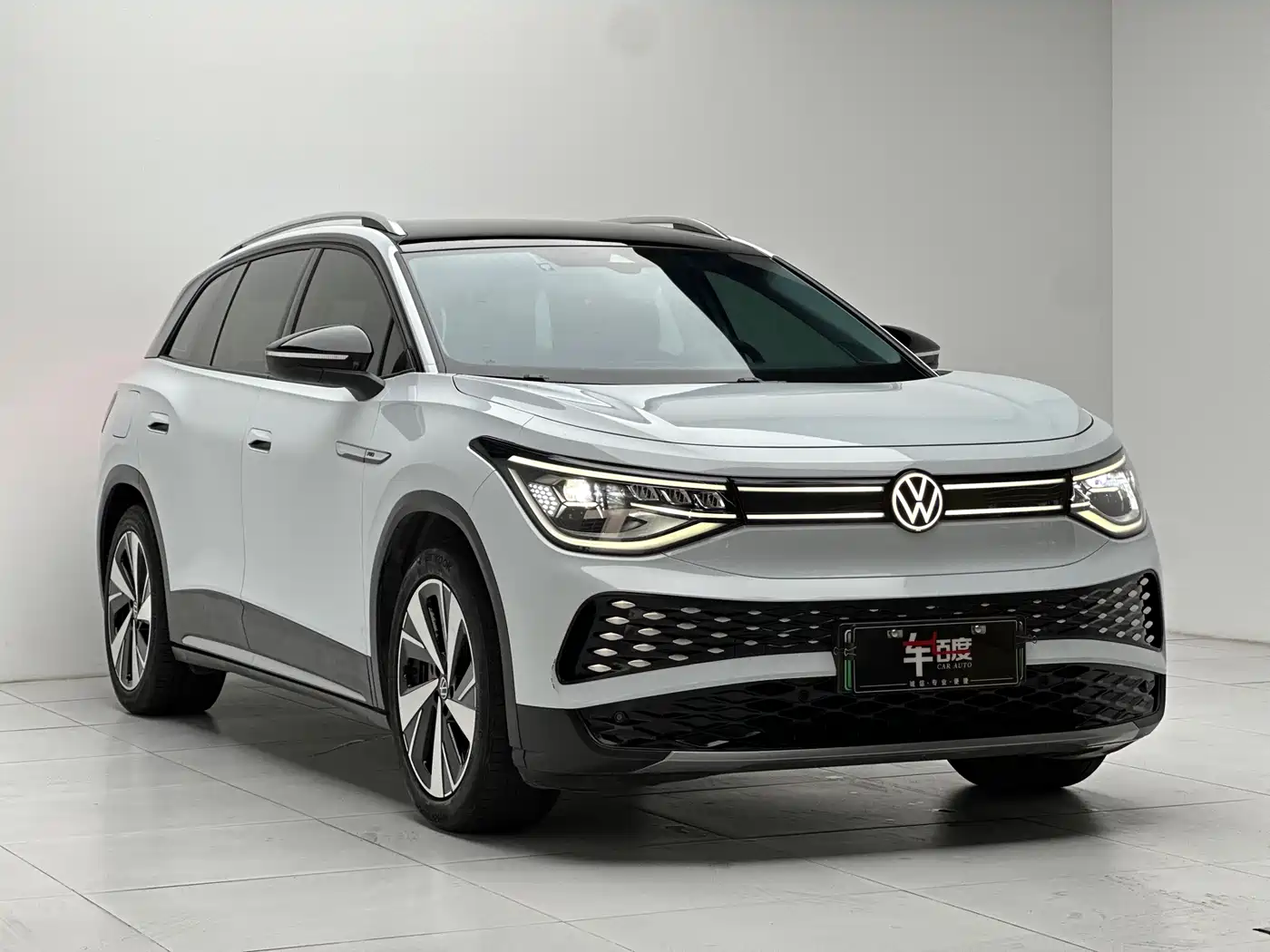 Volkswagen ID.6 X 2021 Pro Intelligent Long Range Edition фото 3