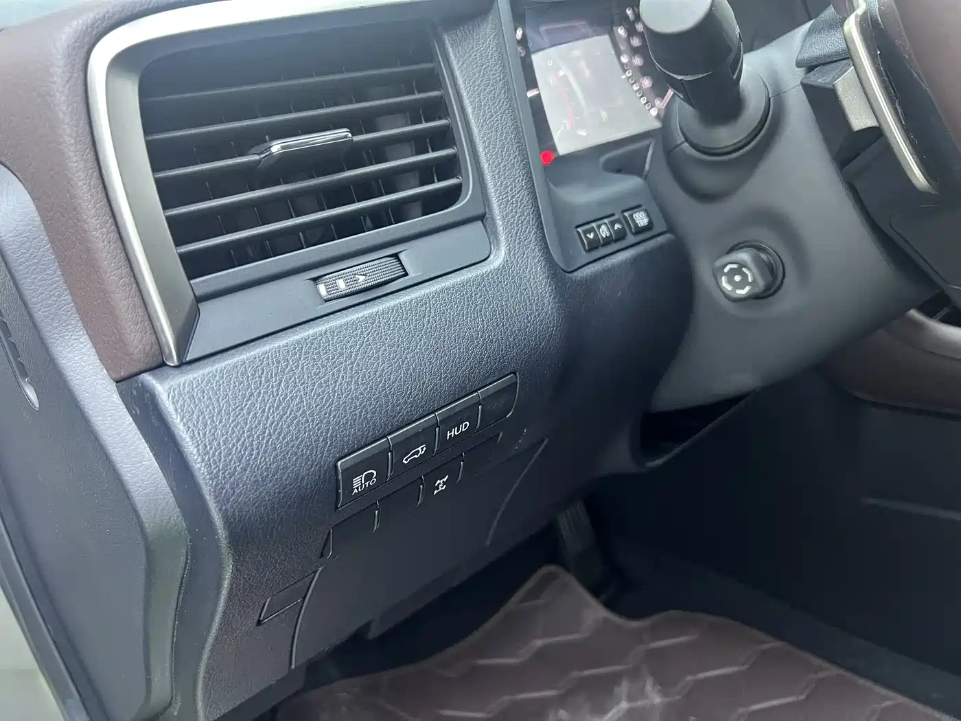 Lexus RX 2021 300 AWD Special Edition фото 19