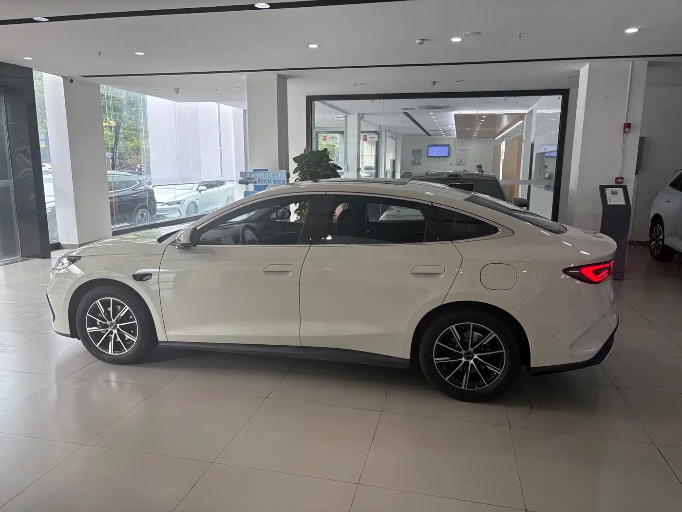 BYD Seal 06 New Energy 2025 2025 DM-i Smart Drive Edition 120KM Luxury