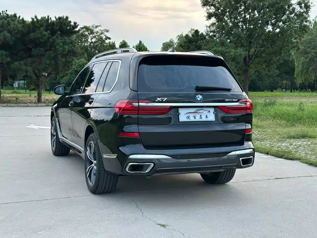 Photo 4 - BMW X7