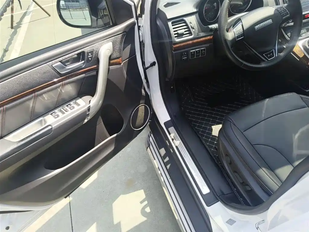 Haval H6 2017 Red Label Sport 1.5T Manual 2WD Elite фото 13