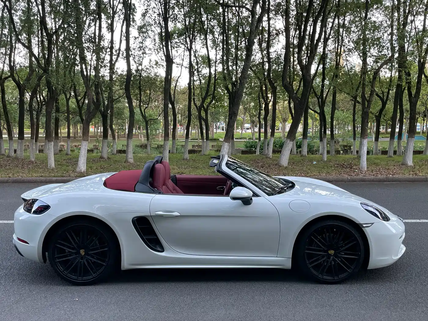 Porsche 718 2018 Boxster 2.0T фото 5