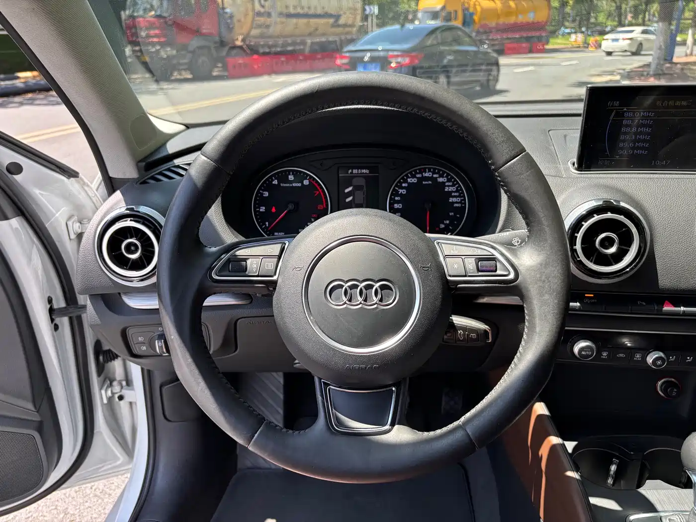 Audi A3 2015 Limousine 35 TFSI Millionth Anniversary Comfort Enjoyment Type фото 19