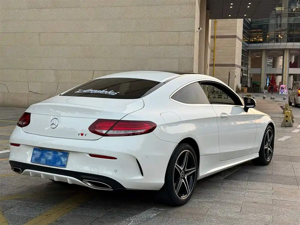 Mercedes-Benz C-Class (Import) 2017 Facelift C 200 Coupe фото 3