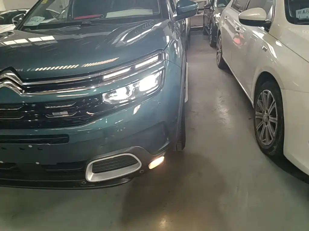 Фото 24 - Citroën Tianyi C5 AIRCROSS