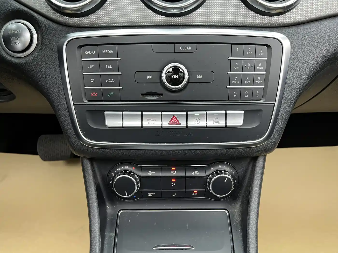 Mercedes-Benz CLA (Import) 2017 CLA 200 Fashion фото 22