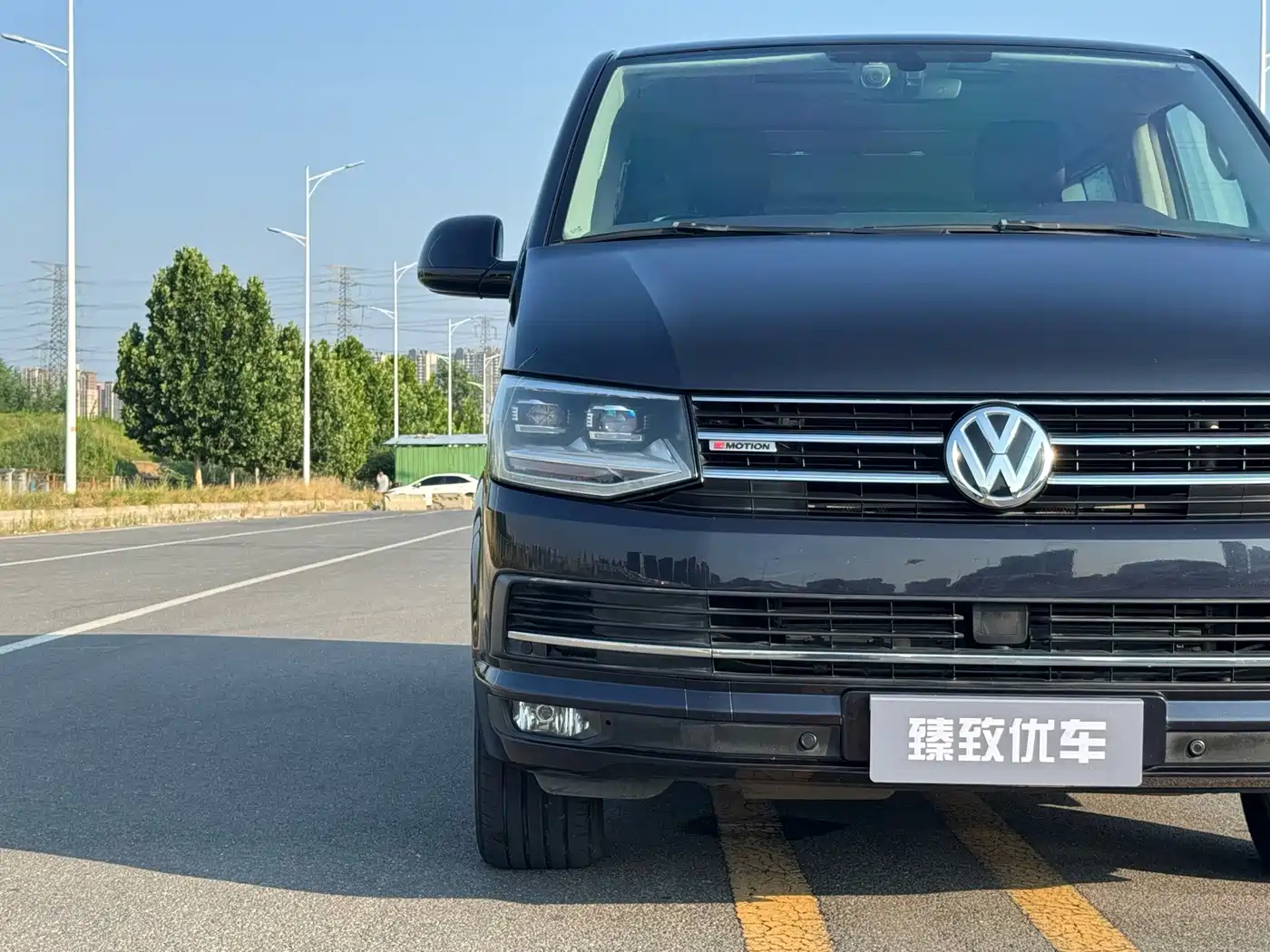 Volkswagen Multivan 2018 2017 2.0TSI AWD Premium Edition 7-Seater
