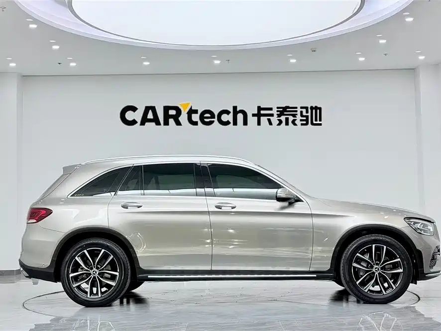 Mercedes-Benz GLC 2020 Facelift GLC 300 L 4MATIC Dynamic фото 4