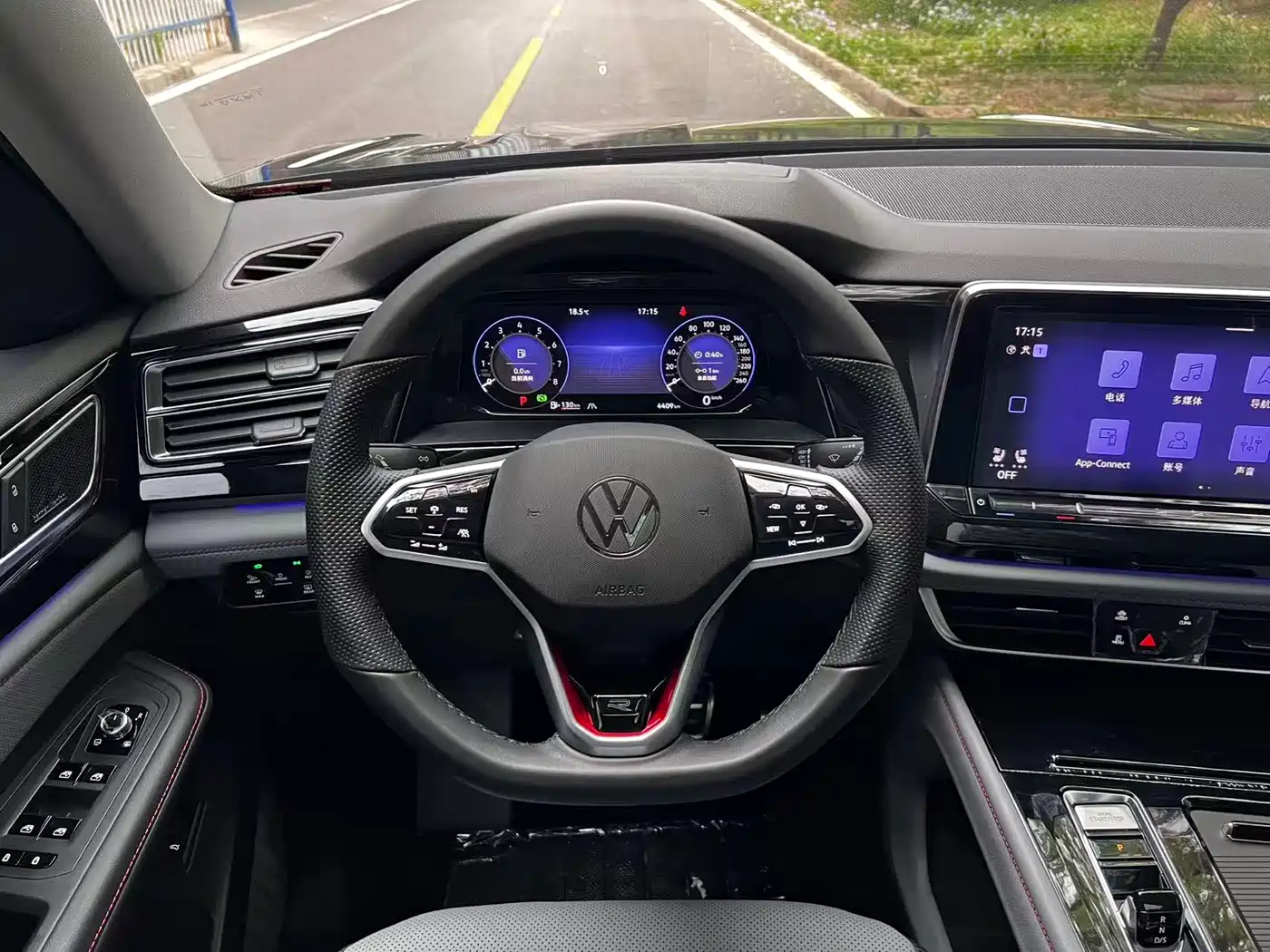 Volkswagen Teramont 2024 530 V6 4WD Dragon Auspicious Edition фото 21