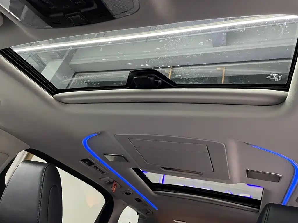 Toyota Vellfire 2020 2020 Twin Engine 2.5L HV Luxury Edition