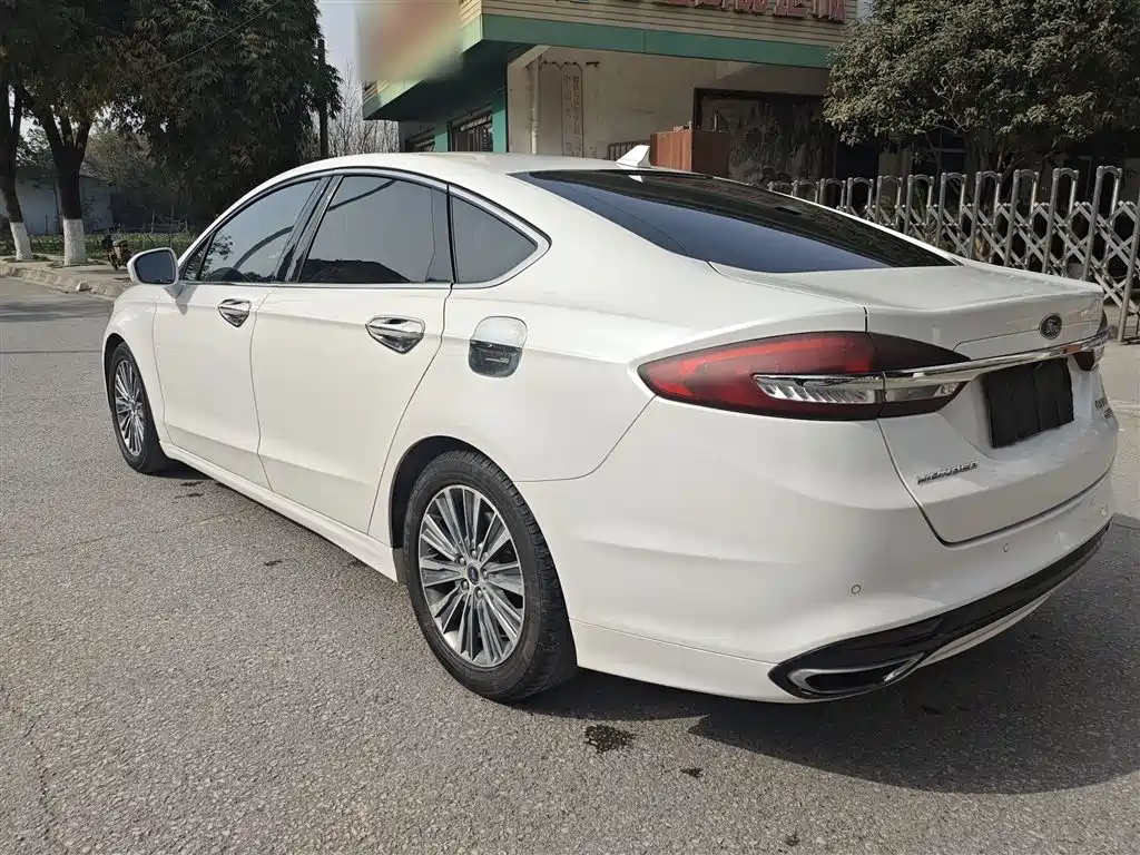 FORD MONDEO